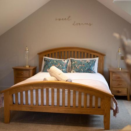 Vineyard Country Cottage Llanerch-Aeron Ngoại thất bức ảnh